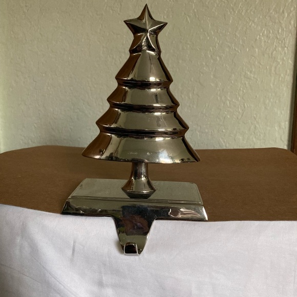 Silver Tree Star Stocking Holder Christmas Holiday Decor Heavy Hanger - Picture 5 of 5
